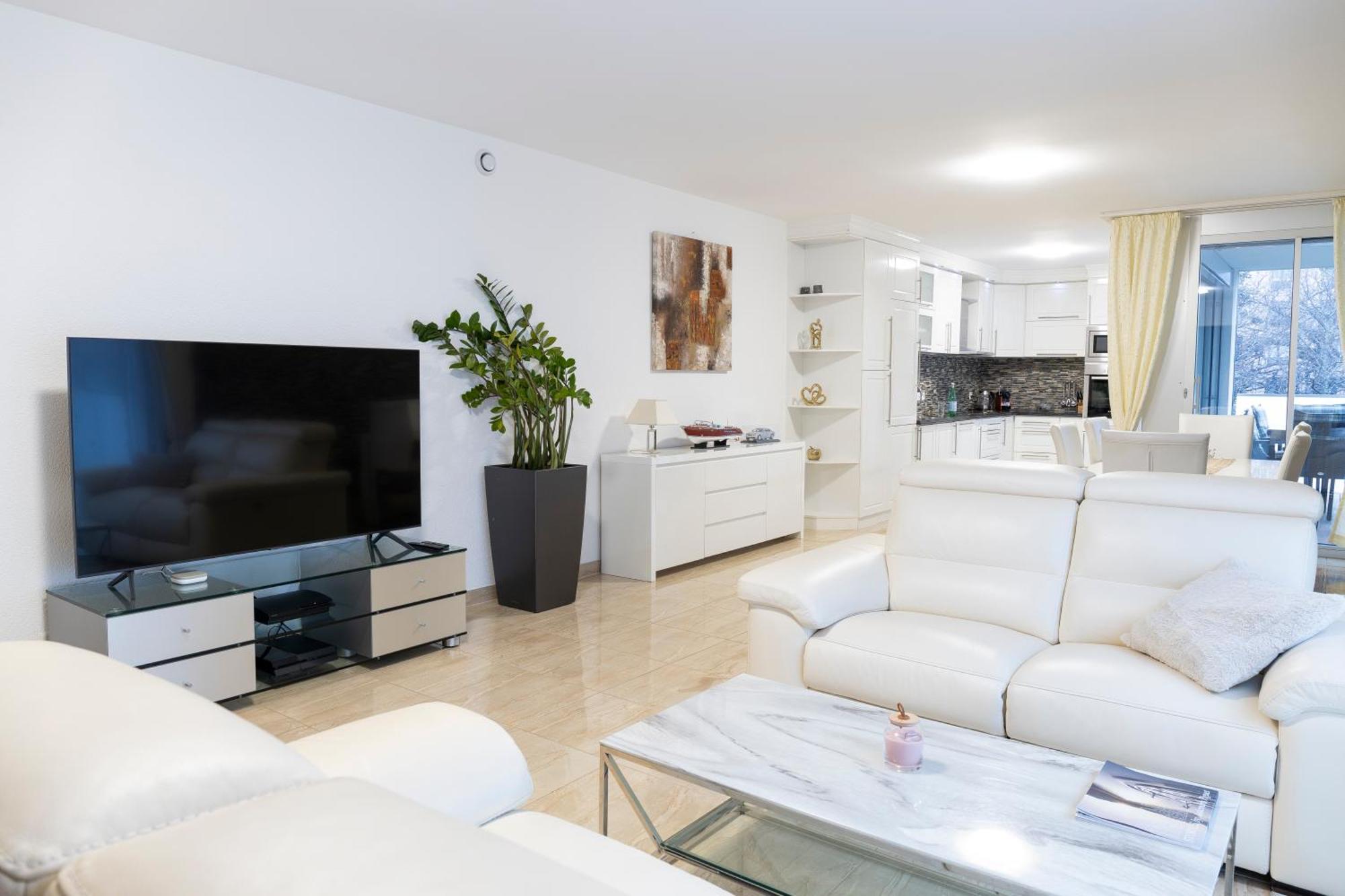 Luxueux De 6 Pièces En Centre *